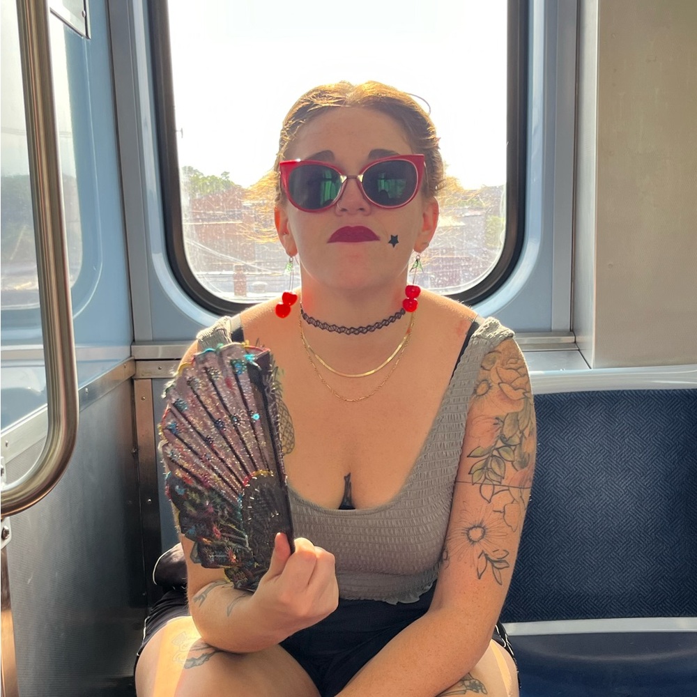 Meet your Posher, Kat